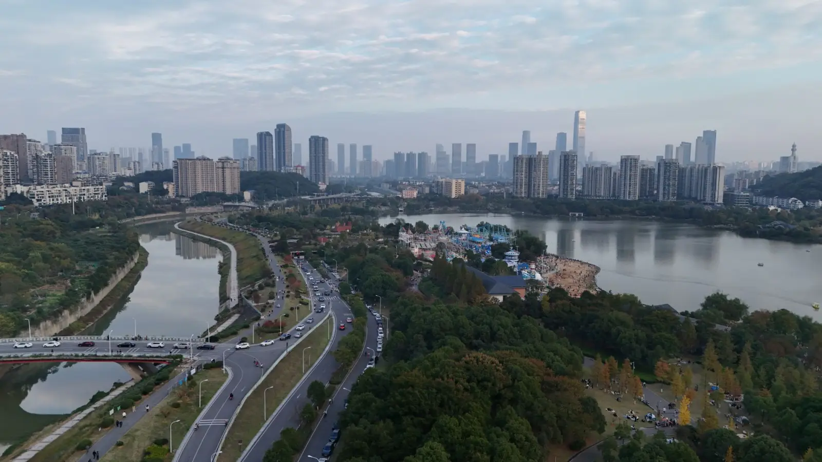2025年湖南实业投资政策导向与产业运营新机遇解析正文配图 1