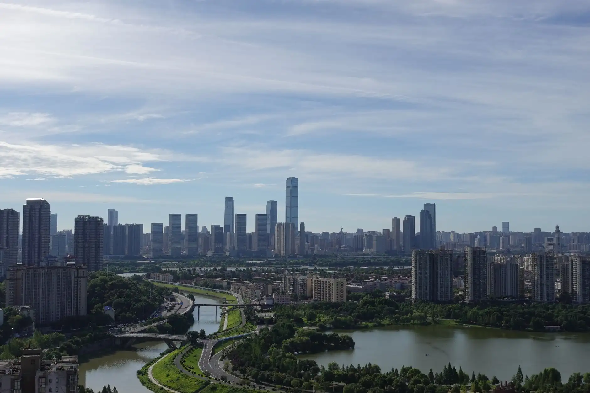 湖南实业投资与产业运营协同发展的关键路径分析正文配图 1